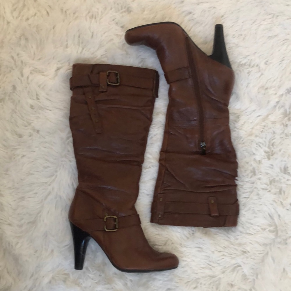 Women’s Guess Boots in size 7